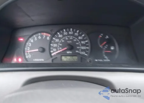 2004 Toyota Corolla Ce from USA, damaged, VIN 1NXBR32E84Z194568